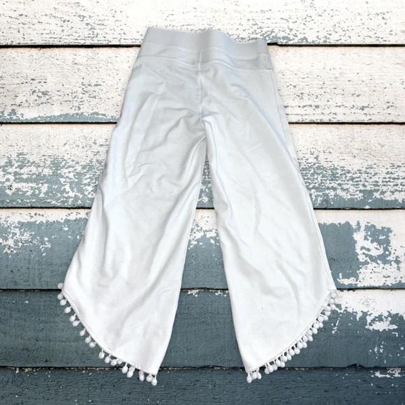 Slim Factor by Investments Stretch Crop Pants Size Medium with Pom Pom Hems - Picture 2 of 7